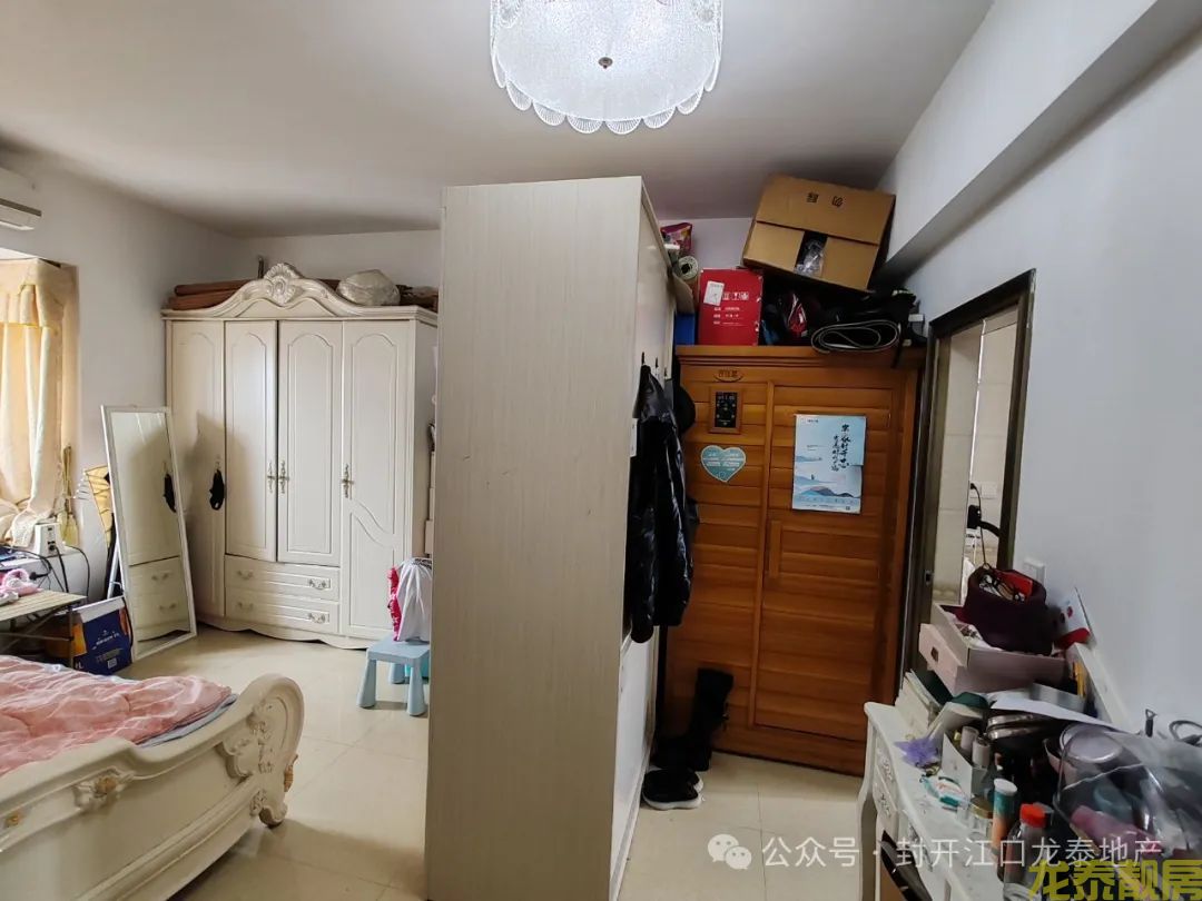 粤江花园 精装大三房出售 装修保养好