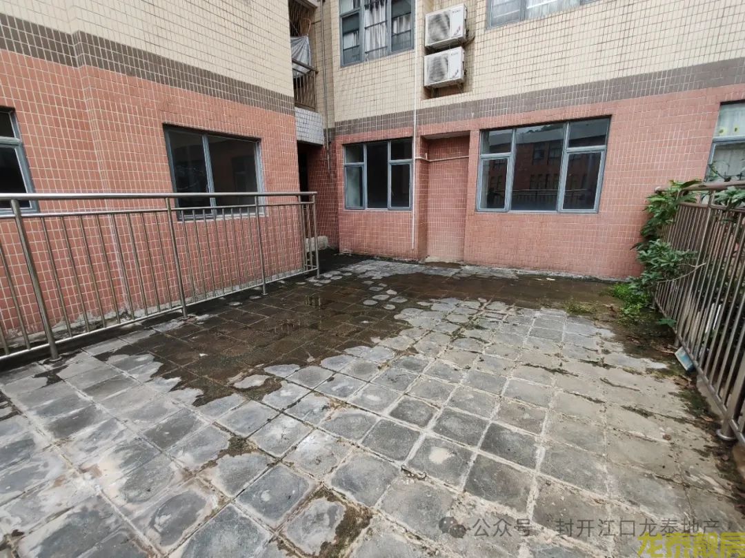 出售！和富步梯靓层送露台