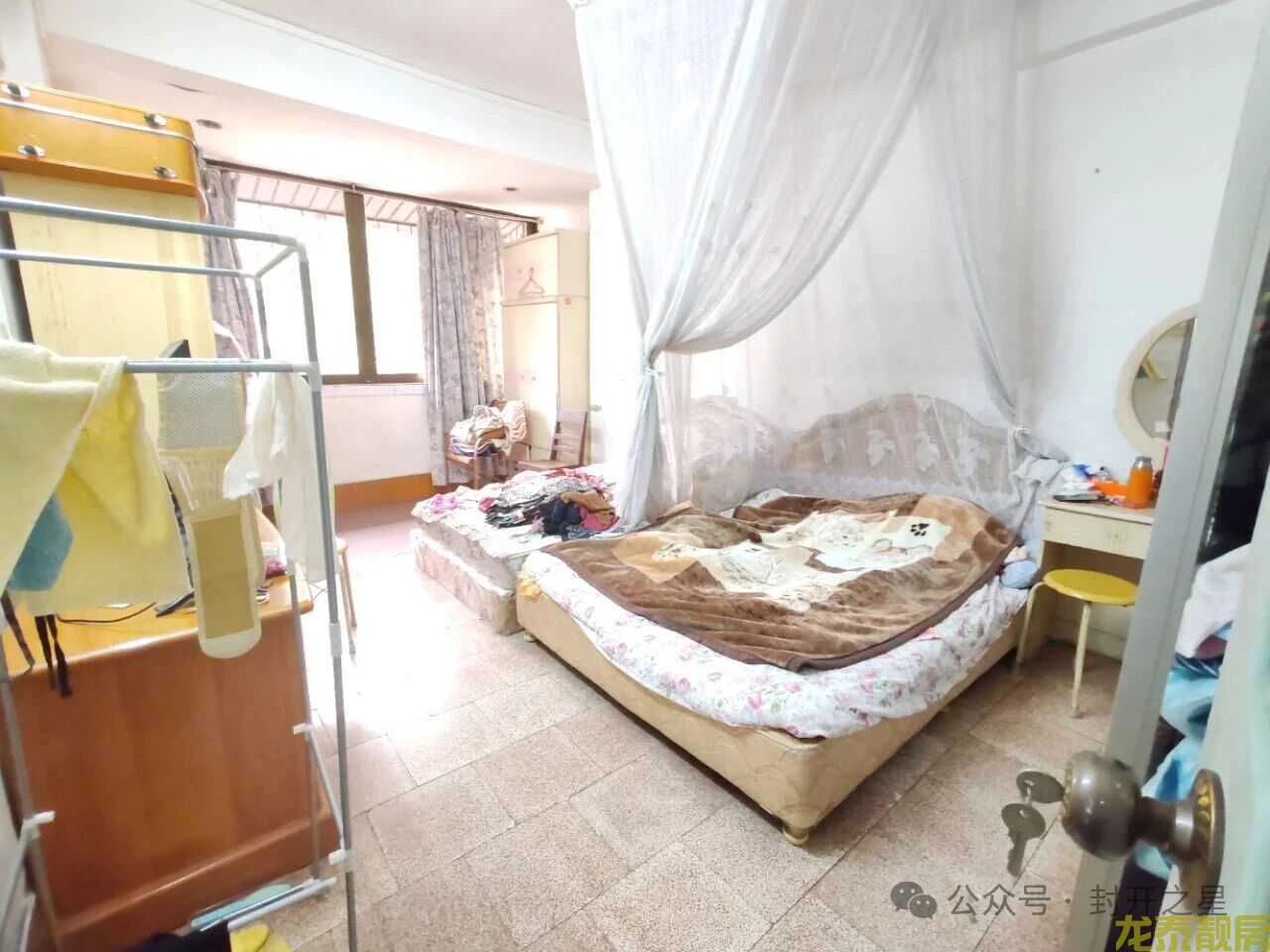 江口大塘步梯四楼两房一厅售13.8万