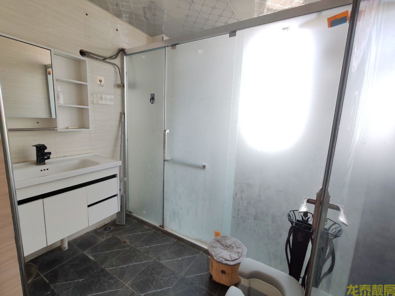 香槟一号 刚需小户型 两房一厅